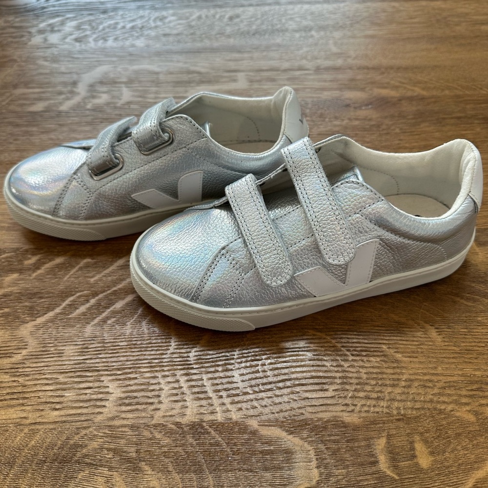 Kids Veja Shoe